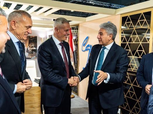 15d79728-a132-4652-b1e7-ab3ab590e29f 15d79728-a132-4652-b1e7-ab3ab590e29f