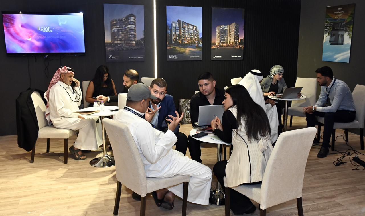 معرض بيتي للاستثمار العقاري المصري بالرياض (1) معرض بيتي للاستثمار العقاري المصري بالرياض (1)