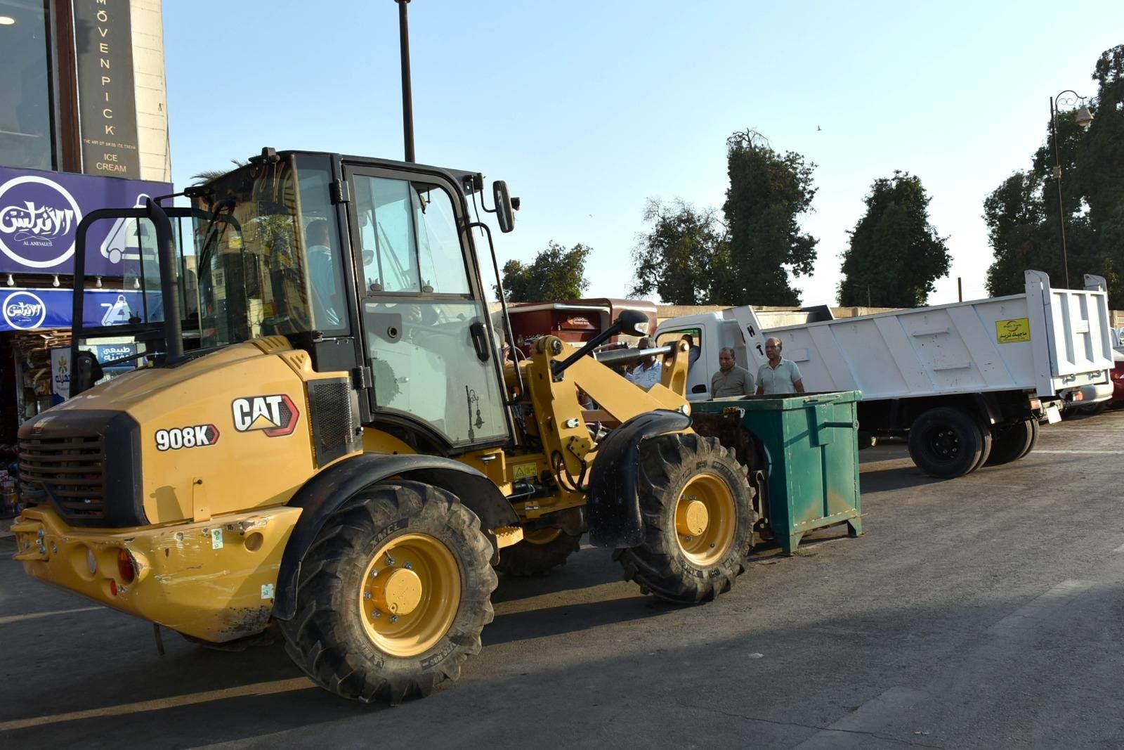 بدء تشغيل منظومة نظافة وتجميع القمامة آلية بمعدات متطورة بدء تشغيل منظومة نظافة وتجميع القمامة آلية بمعدات متطورة