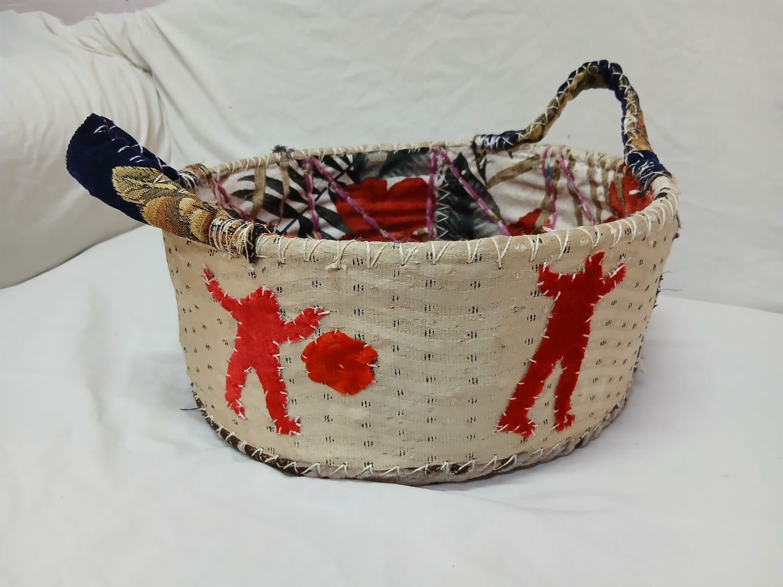 قطع فنية من عرجون النخيل فى الوادى الجديد (2) قطع فنية من عرجون النخيل فى الوادى الجديد (2)