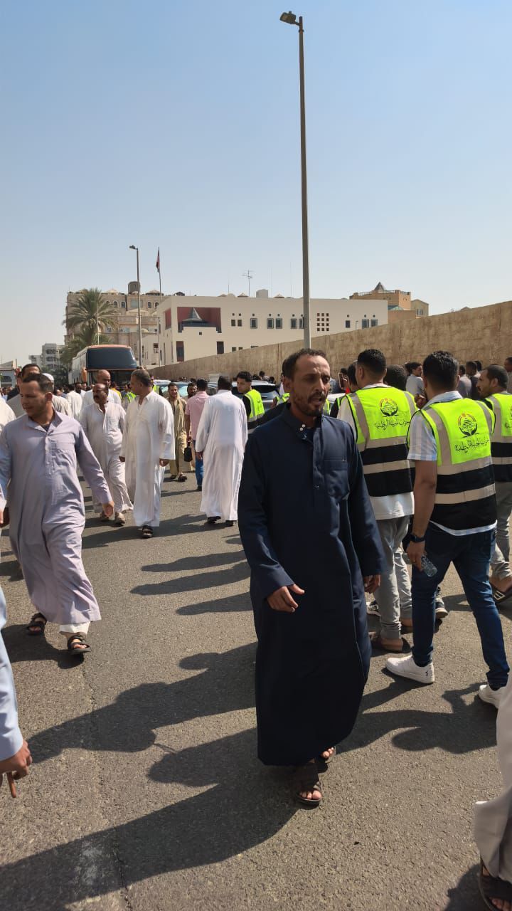 احتشاد المصريين في جدة (7) احتشاد المصريين في جدة (7)