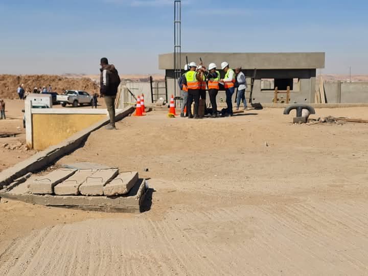 طاقم الصيانة طاقم الصيانة