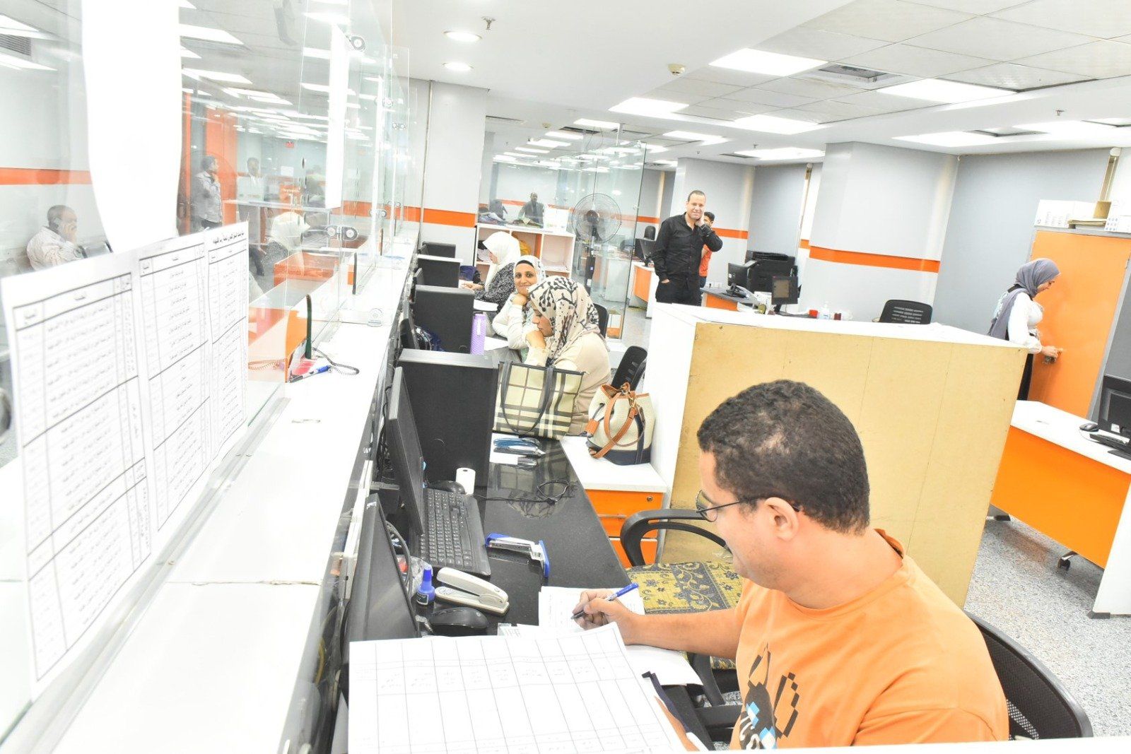 المركز المركز