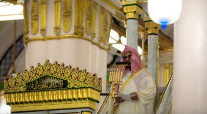 خطيب المسجد النبوي: تدبروا أسماء الله الحسنى لتحيا بها قلوبكم ويعلو بها إيمانكم