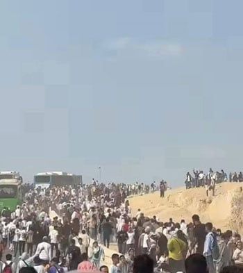 استقبال أكثر من 30 ألف زائر للأهرامات استقبال أكثر من 30 ألف زائر للأهرامات