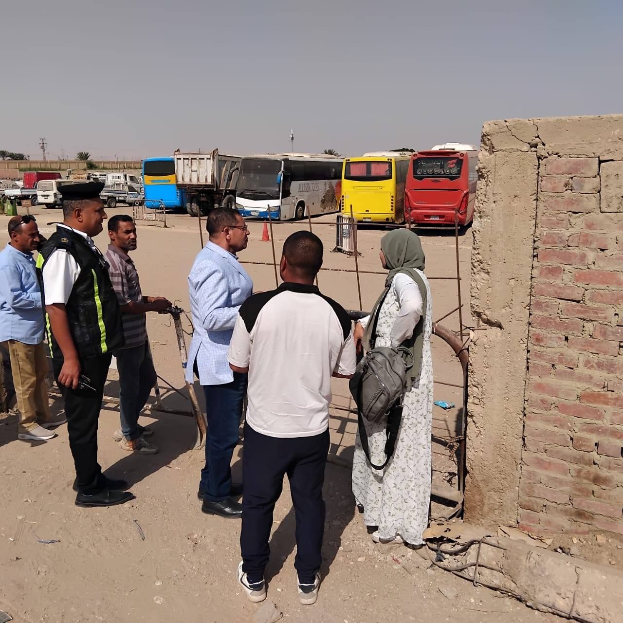 السكرتير المساعد للأقصر يتابع إستعدادات إحتفالات مولد مارجرجس بجبل الرزيقات السكرتير المساعد للأقصر يتابع إستعدادات إحتفالات مولد مارجرجس بجبل الرزيقات