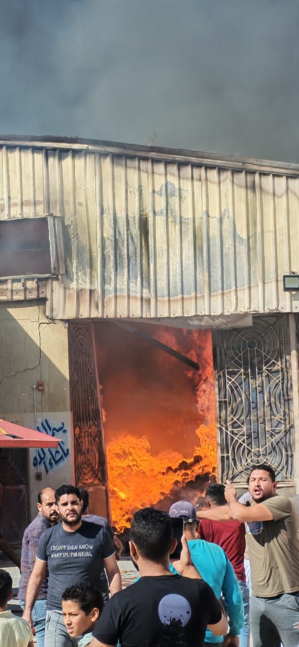 حريق مصنع في العامرية (2) حريق مصنع في العامرية (2)