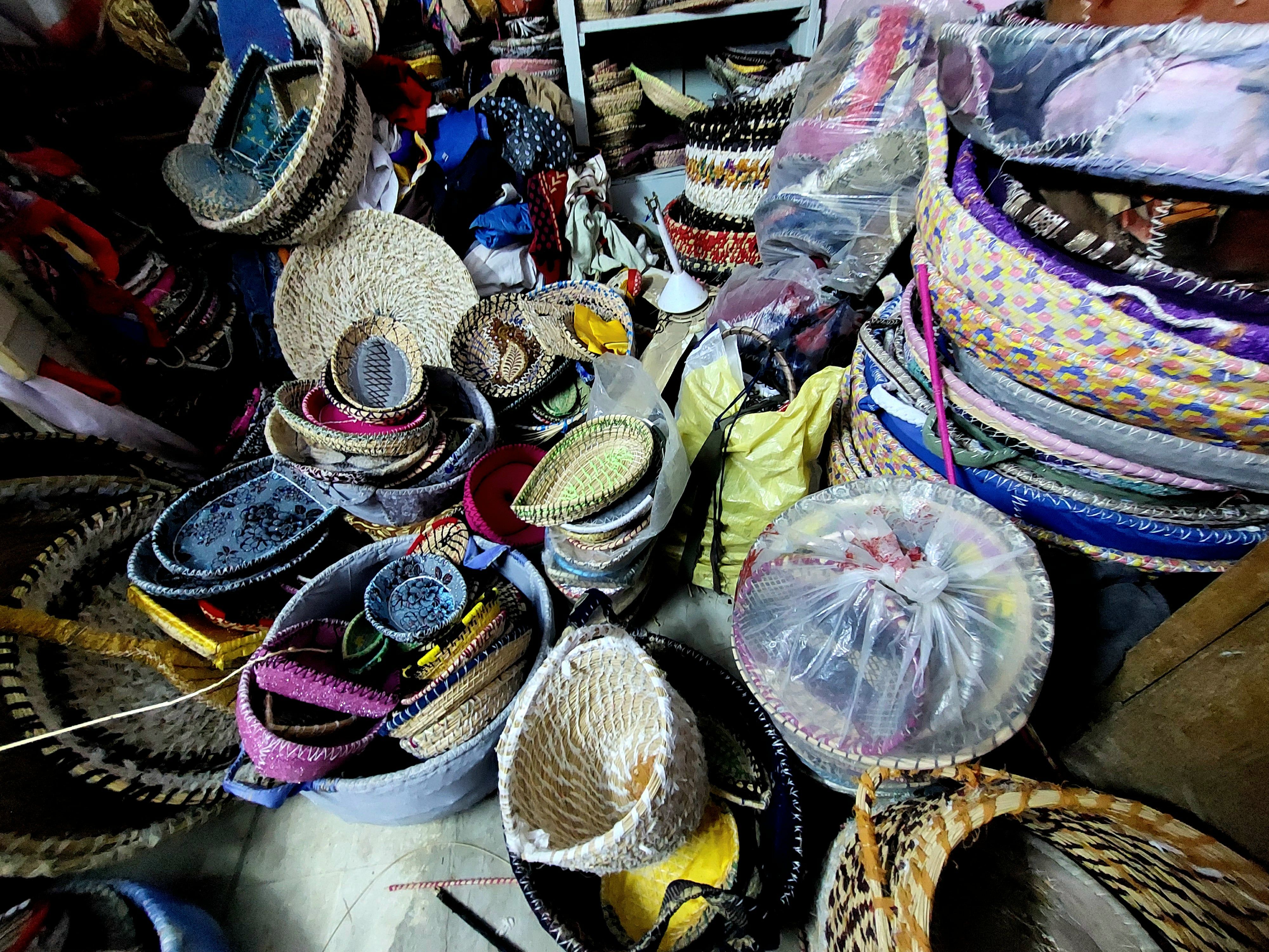 قطع فنية من عرجون النخيل فى الوادى الجديد (3) قطع فنية من عرجون النخيل فى الوادى الجديد (3)