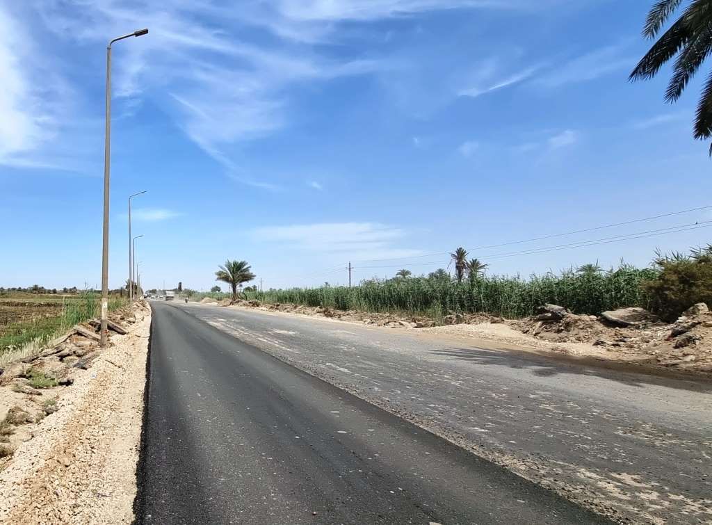 محور مرورى يربط بين مدن أسوان والبحر الأحمر محور مرورى يربط بين مدن أسوان والبحر الأحمر