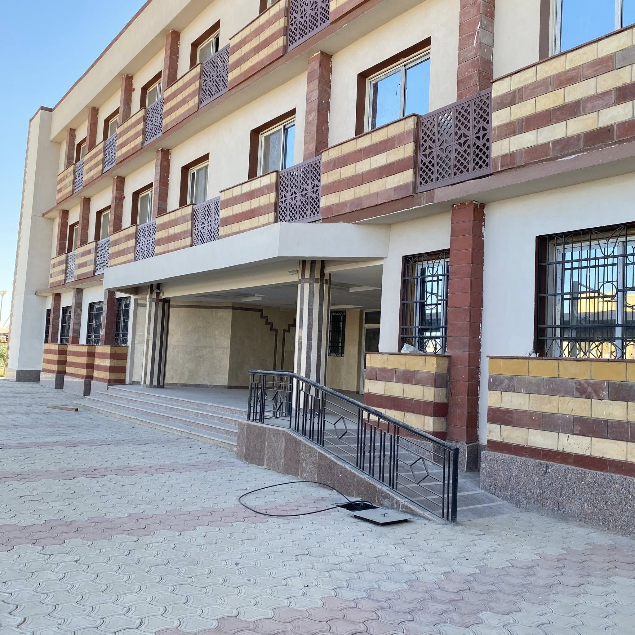 المبنى الإدارى لوحدة الفحص الفنى الإلكترونية الجديدة بمدينة طيبة المبنى الإدارى لوحدة الفحص الفنى الإلكترونية الجديدة بمدينة طيبة