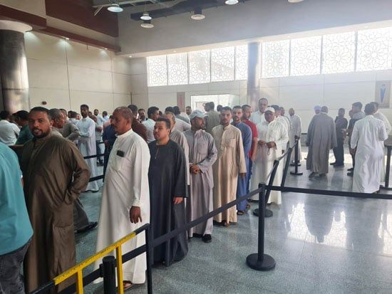 إقبال-المصريين-على-الاقتراع-فى-انتخابات-مجلس-النواب إقبال-المصريين-على-الاقتراع-فى-انتخابات-مجلس-النواب