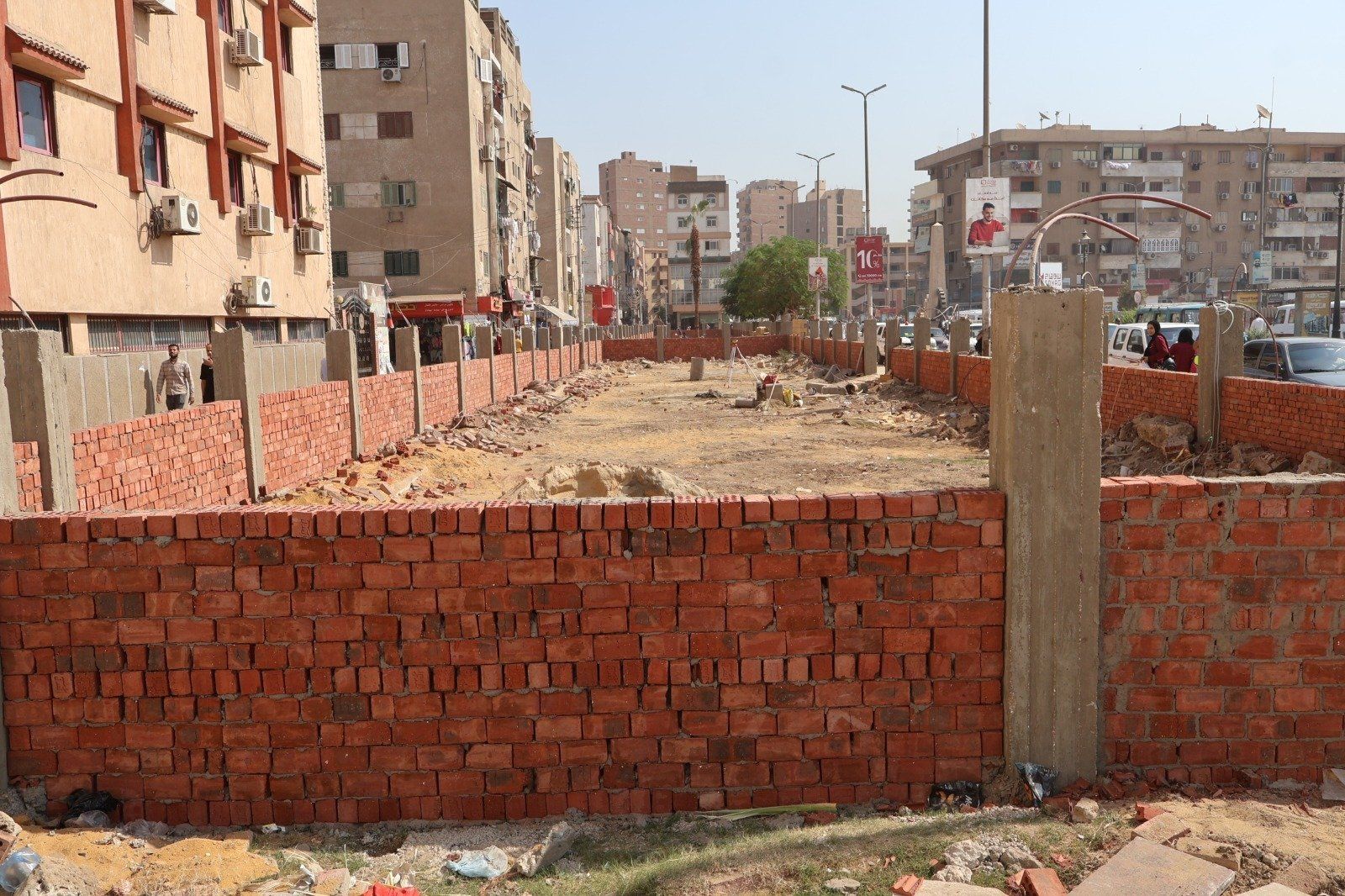 الاعمال الإنشائية بالحديقة