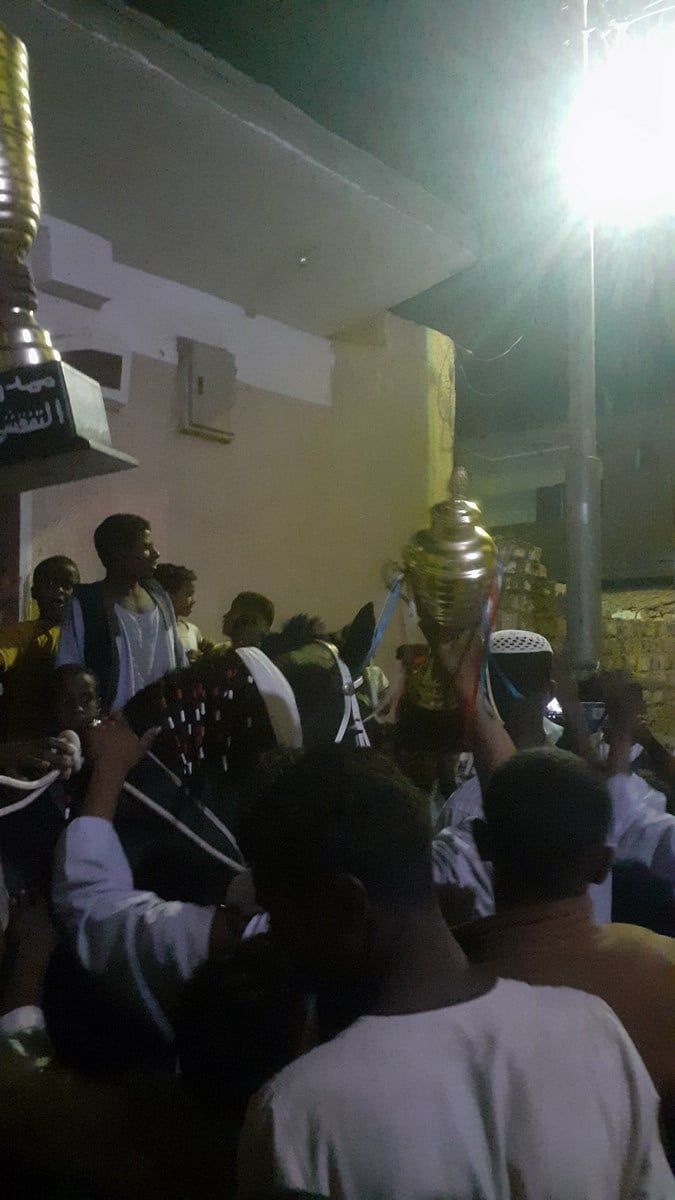 جانب من فرحة الفوز جانب من فرحة الفوز