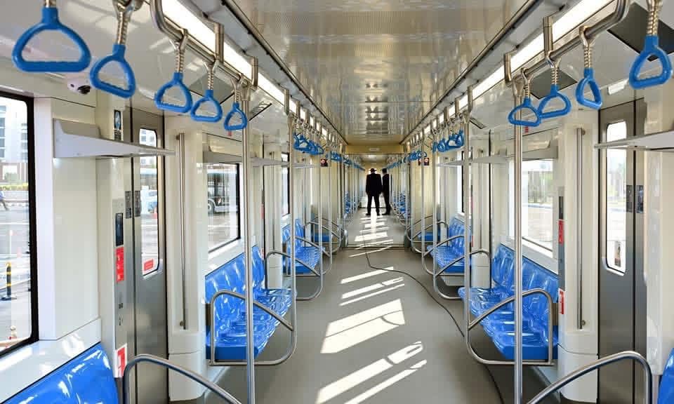 أحدث وسائل النقل والصناعات المحلية بساعة الاصطفاف أحدث وسائل النقل والصناعات المحلية بساعة الاصطفاف