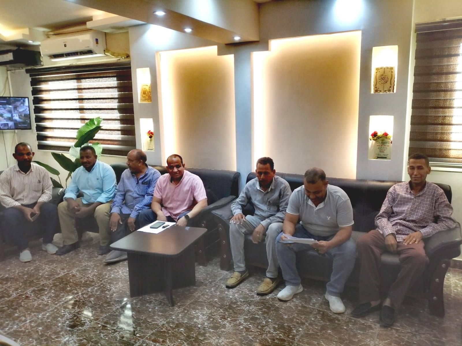 مناقشة الاستعداد لانتخابات مجلس النواب بالأقصر مناقشة الاستعداد لانتخابات مجلس النواب بالأقصر