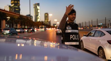 المرور: عدم الالتزام بالمسارات المحددة مخالفة وهذه قيمة الغرامة