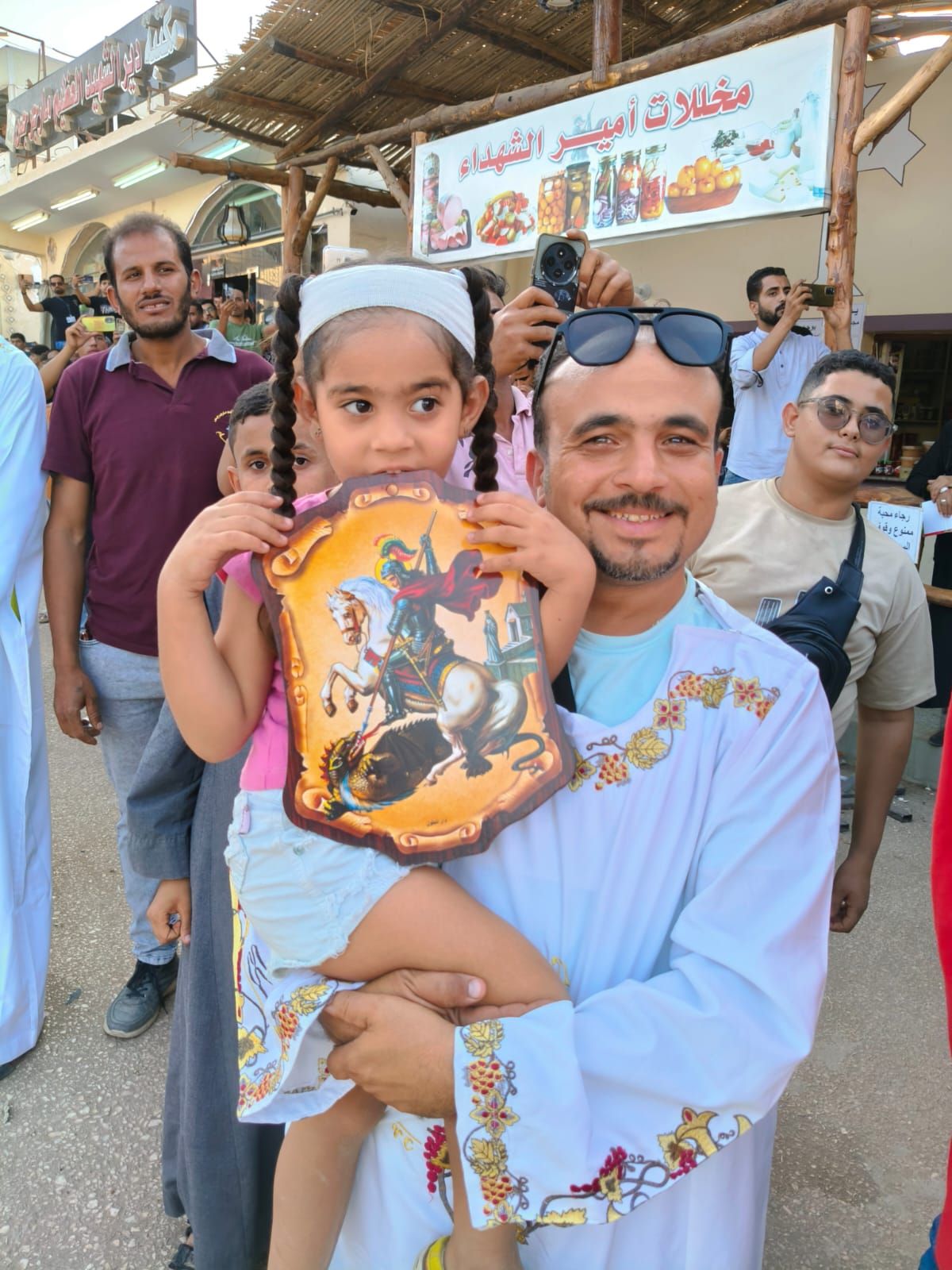 فرحة احتفالات دير مارجرجس بجبل الرزيقات