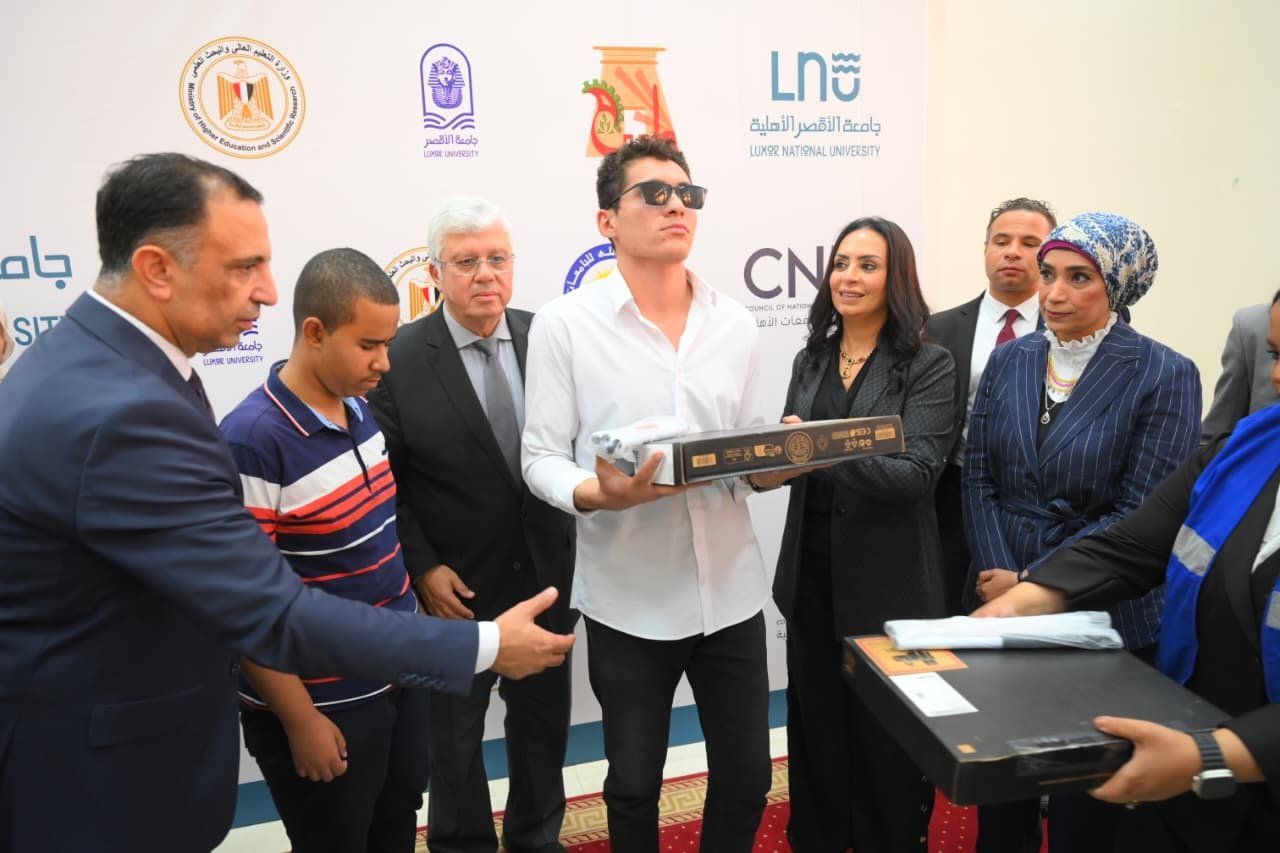 a2148946-0fe0-484d-9893-80b2402aab43 a2148946-0fe0-484d-9893-80b2402aab43