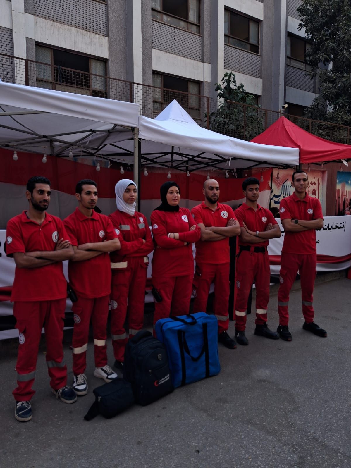 اطقم الهلال الاحمر اطقم الهلال الاحمر