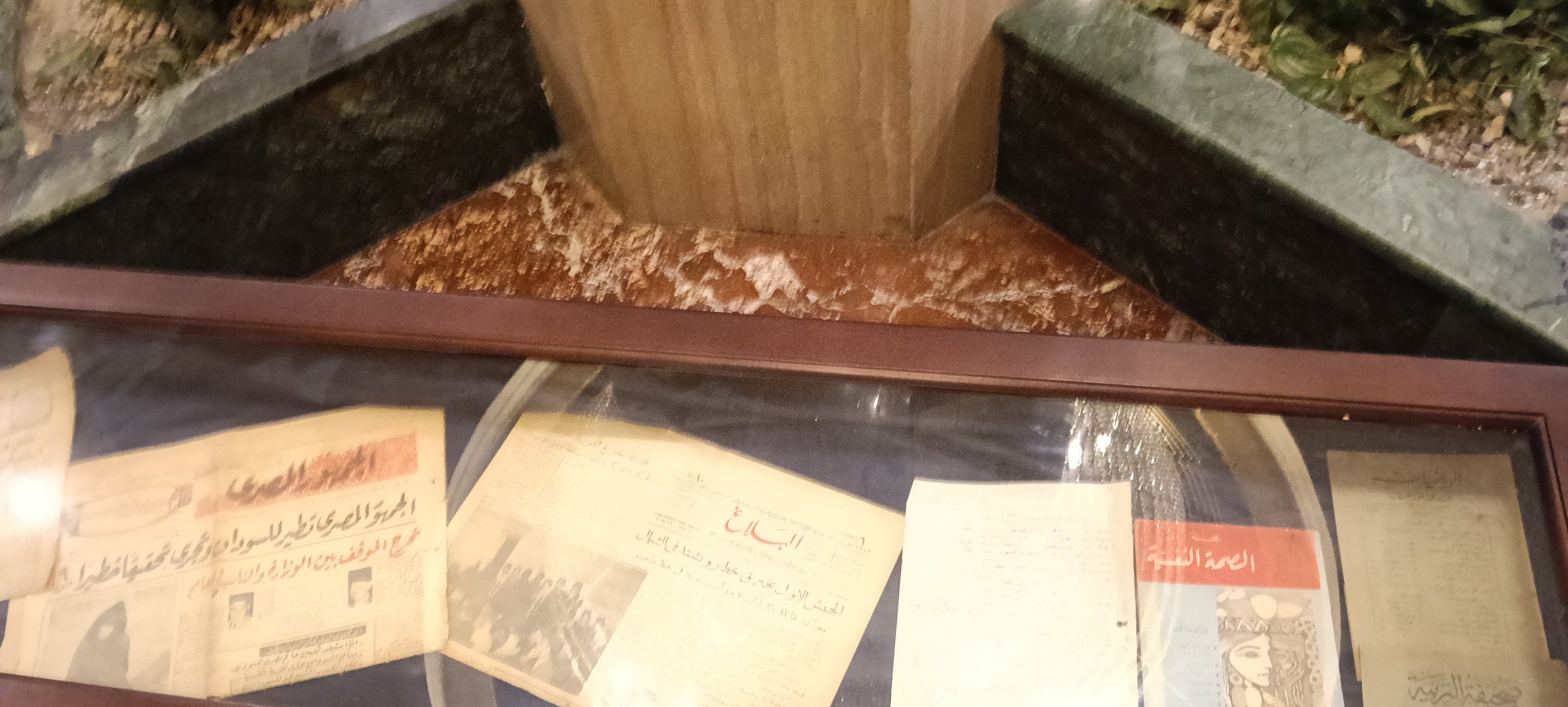 اصدارات نادرة تعرض لاول مرة (1) اصدارات نادرة تعرض لاول مرة (1)