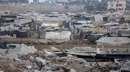 تكدس خيام النازحين