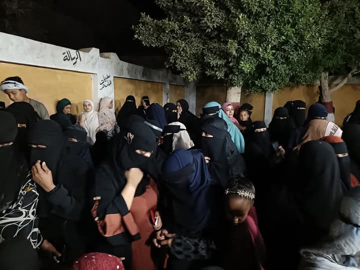 الساعات الاخيرة