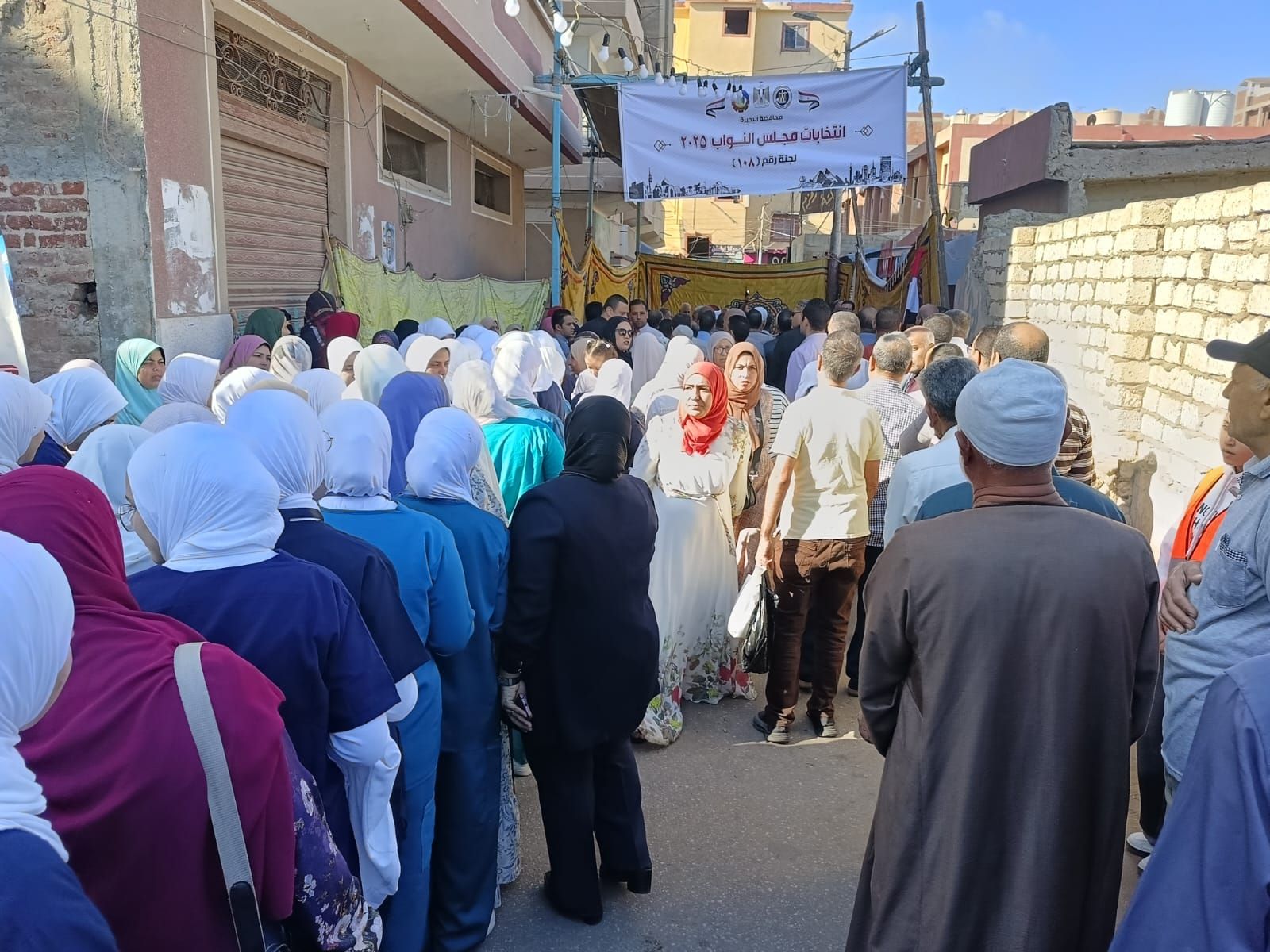 توافد الناخبين على لجان البحيرة (2)