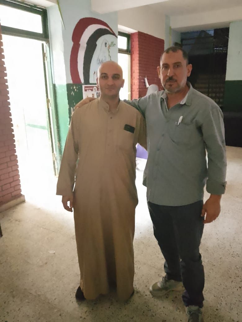 المواطنين يشاركون بكثافة خلال المشاركة فى الانتخابات المواطنين يشاركون بكثافة خلال المشاركة فى الانتخابات