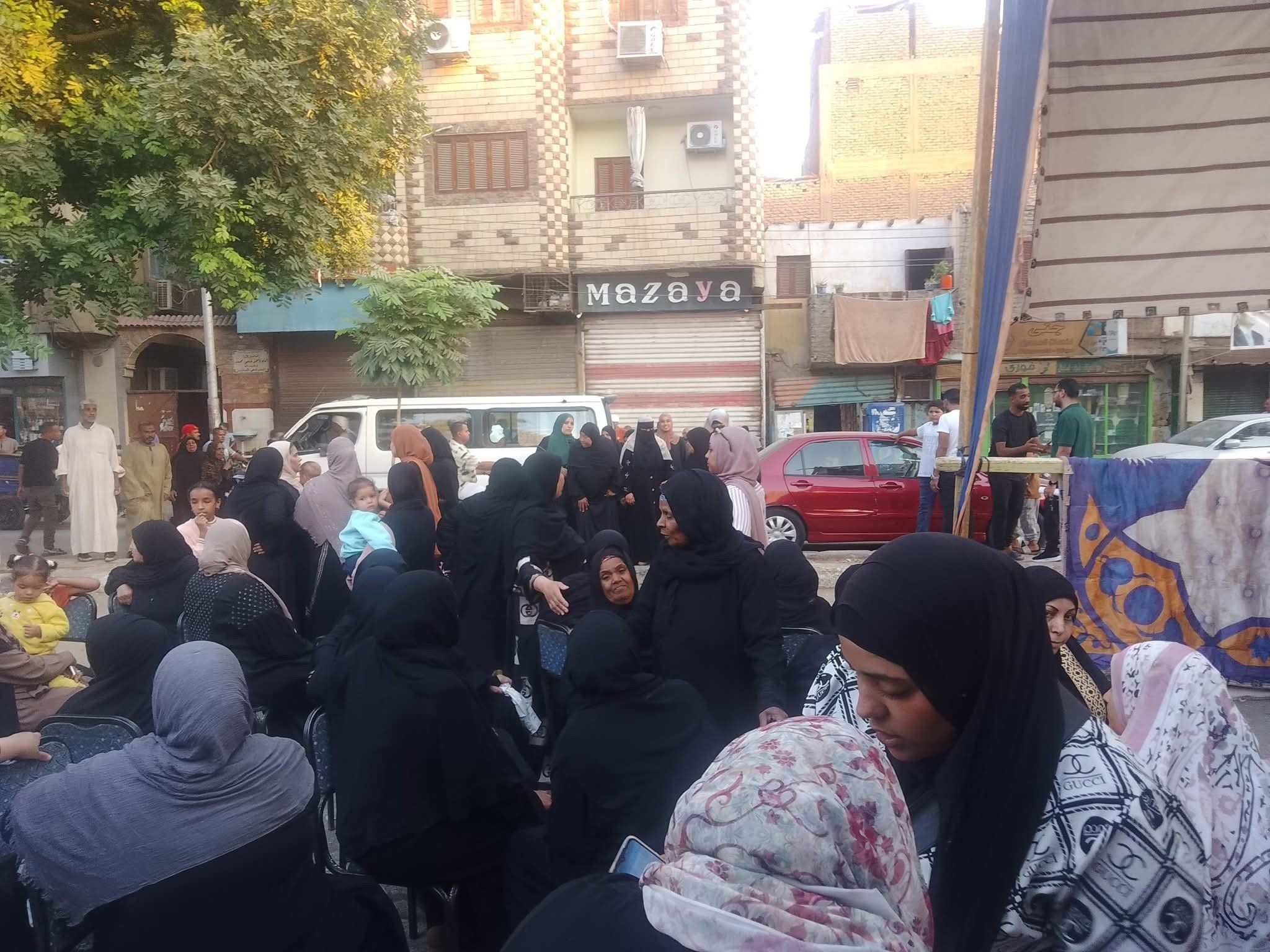 تجمعات السيدات للتصويت حول لجان مدينة البياضية