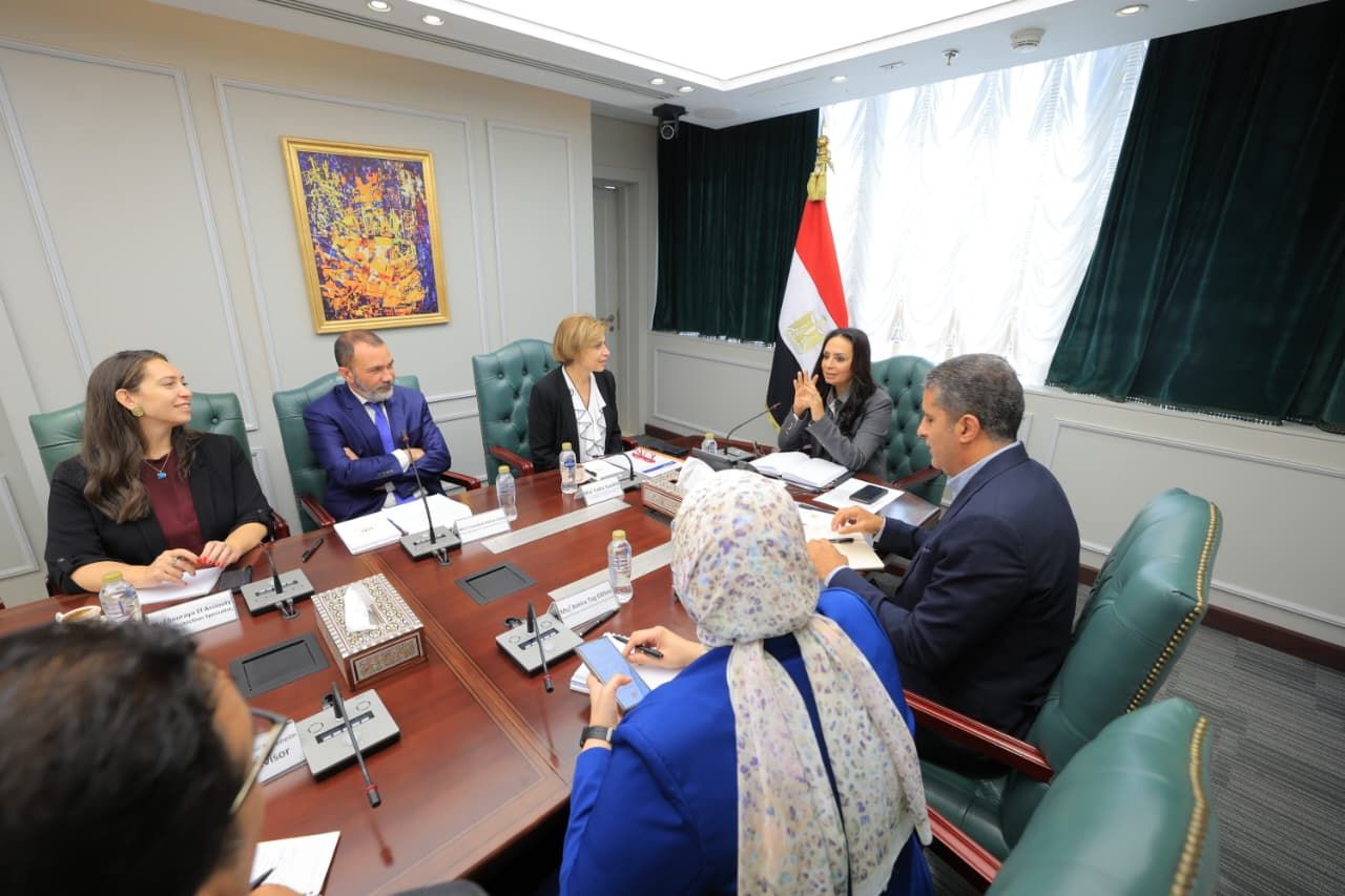 الدكتورة مايا مرسي و المديرة الإقليمية للتنمية البشرية بمنطقة الشرق الأوسط وشمال أفريقيا الدكتورة مايا مرسي و المديرة الإقليمية للتنمية البشرية بمنطقة الشرق الأوسط وشمال أفريقيا