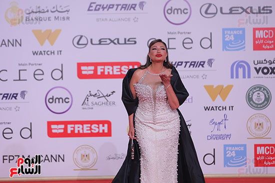 النجمة ليلي علوي النجمة ليلي علوي