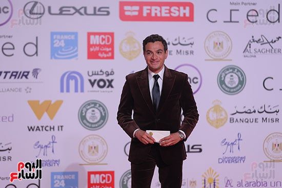 شريف نور الدين شريف نور الدين