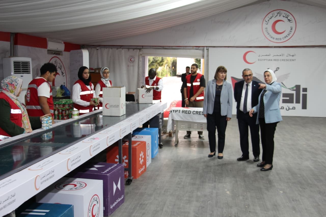 جانب من زيارة نائب المنسّق الخاص للأمم المتحدة لعملية السلام جانب من زيارة نائب المنسّق الخاص للأمم المتحدة لعملية السلام