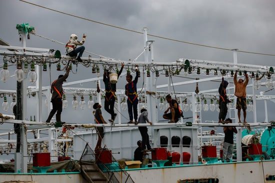 إعصار فونغ وونغ يتسبب في فيضانات في تايوان وإجلاء الآلاف (2)