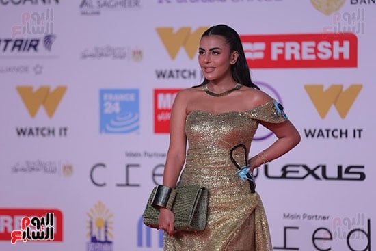 الفنانة هاجر الشرنوبي الفنانة هاجر الشرنوبي