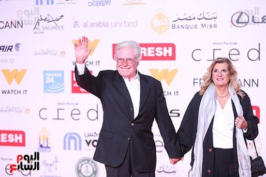 حسين فهمى وحرمه حسين فهمى وحرمه