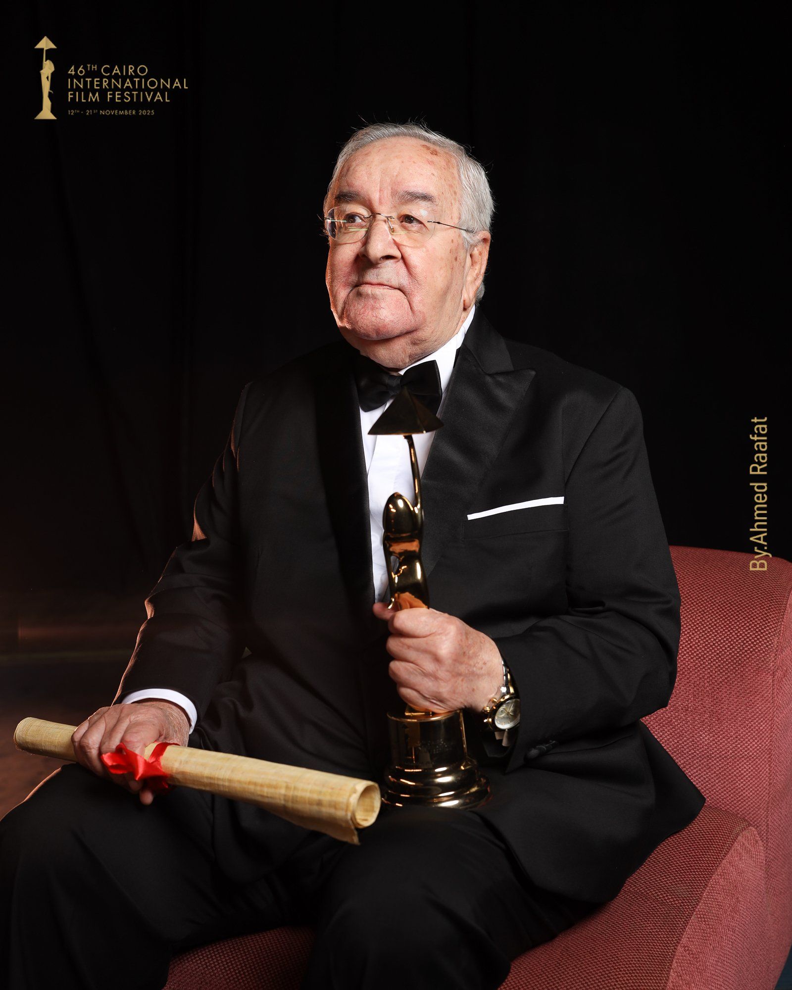 المخرج الكبير محمد عبد العزيز والنجم المصري العالمي خالد النبوي المخرج الكبير محمد عبد العزيز والنجم المصري العالمي خالد النبوي