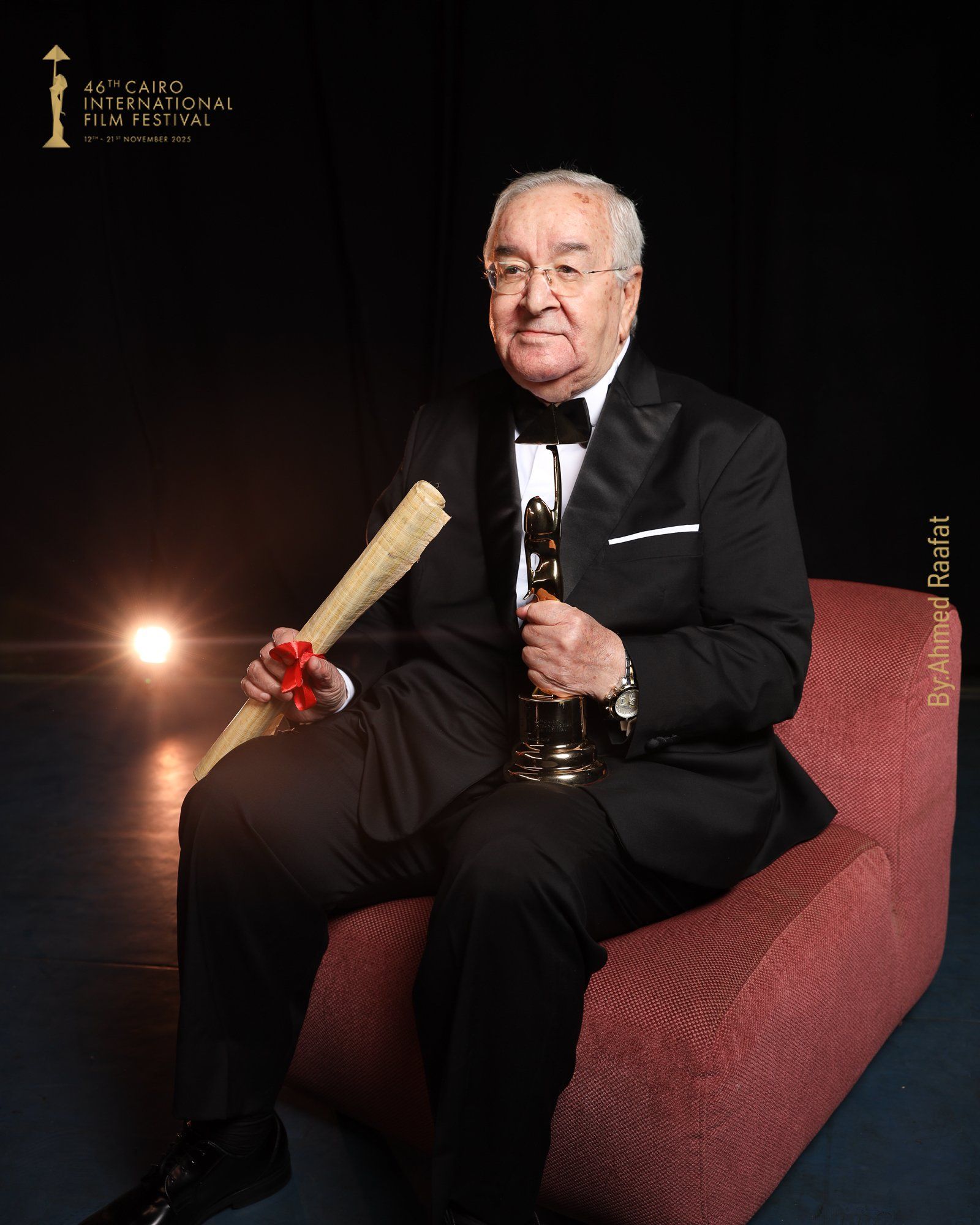 المخرج الكبير محمد عبد العزيز والنجم المصري العالمي خالد النبوي المخرج الكبير محمد عبد العزيز والنجم المصري العالمي خالد النبوي