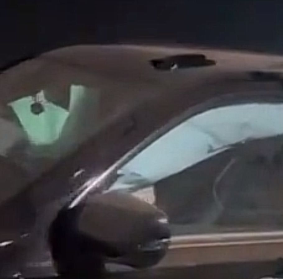 كواليس حادث الفنان أحمد سعد على طريق السخنة (3) كواليس حادث الفنان أحمد سعد على طريق السخنة (3)