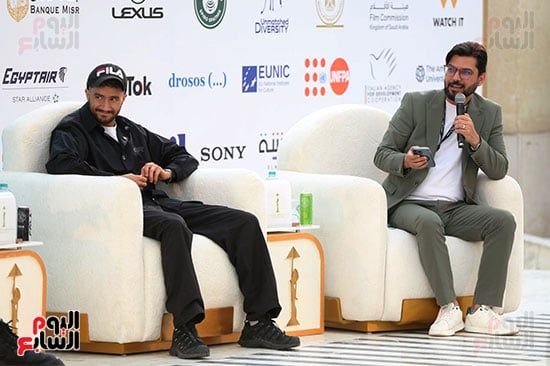 أحمد مالك خلال الندوة أحمد مالك خلال الندوة