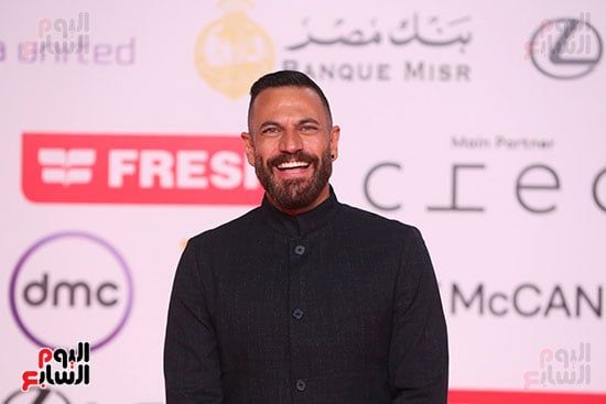 نيقولا معوض نيقولا معوض