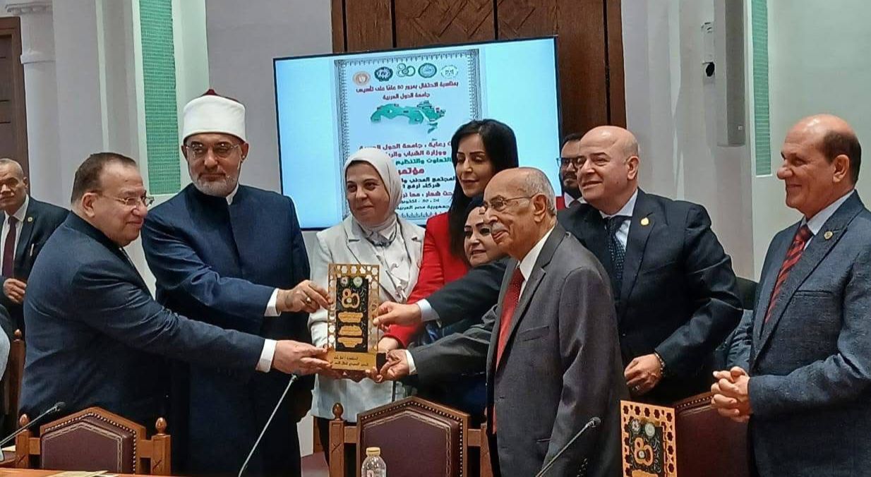 جانب من الاحتفالية جانب من الاحتفالية