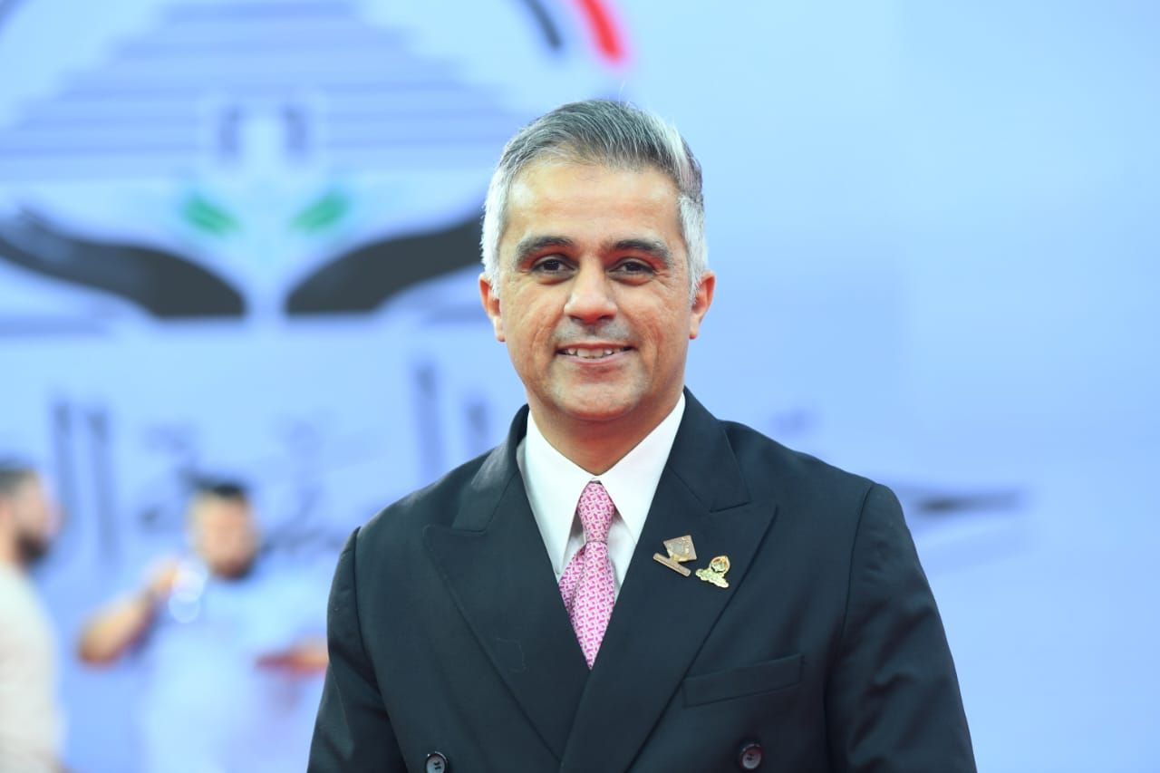 d6ee4153-35b9-4046-aa69-2f31c3362e42 d6ee4153-35b9-4046-aa69-2f31c3362e42