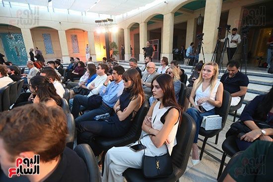 جانب من الحضور جانب من الحضور