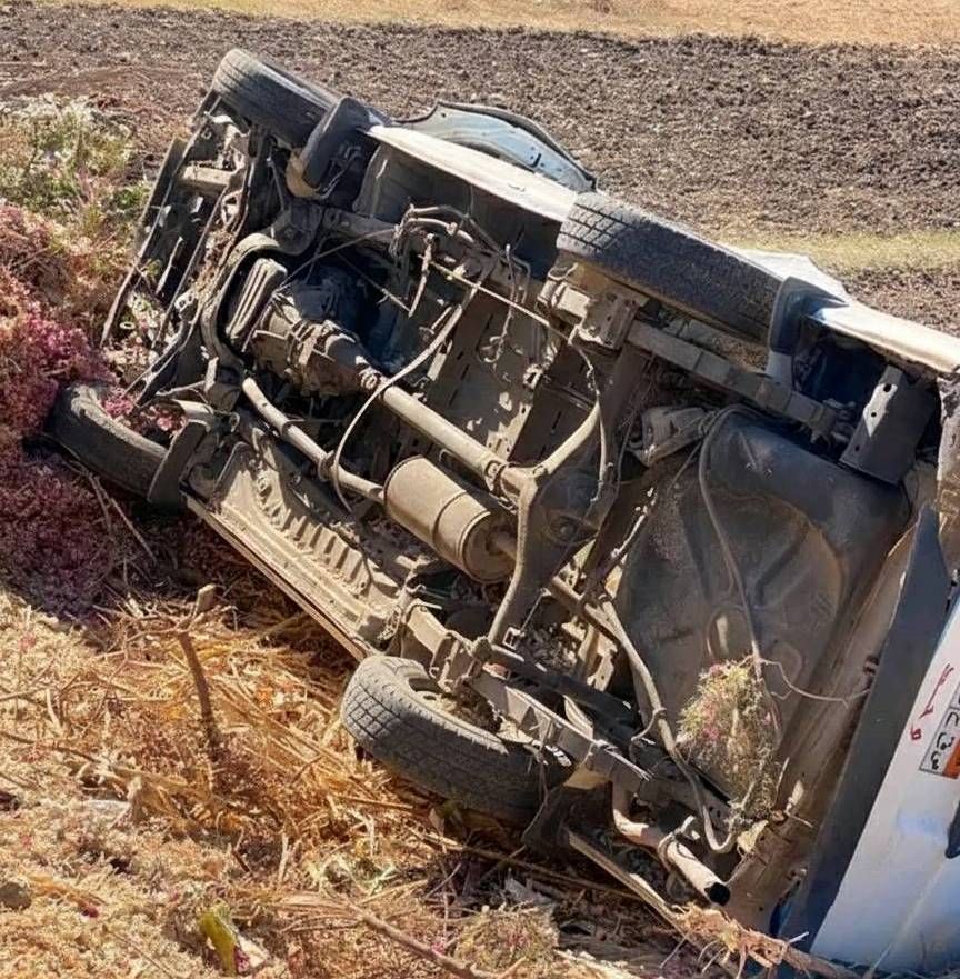 موقع حادث إنقلاب سيارة ميكروباص بين قرية الدبابية وقرية المعلاء موقع حادث إنقلاب سيارة ميكروباص بين قرية الدبابية وقرية المعلاء