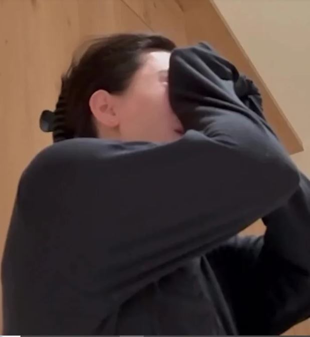 كيم كاردشيان منهارة بسبب الامتحانات كيم كاردشيان منهارة بسبب الامتحانات