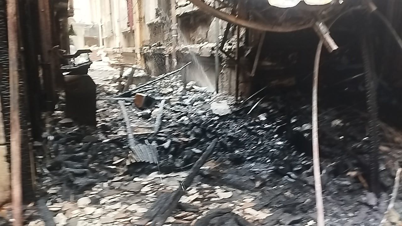 حريق كبير في المنشية بالإسكندرية حريق كبير في المنشية بالإسكندرية