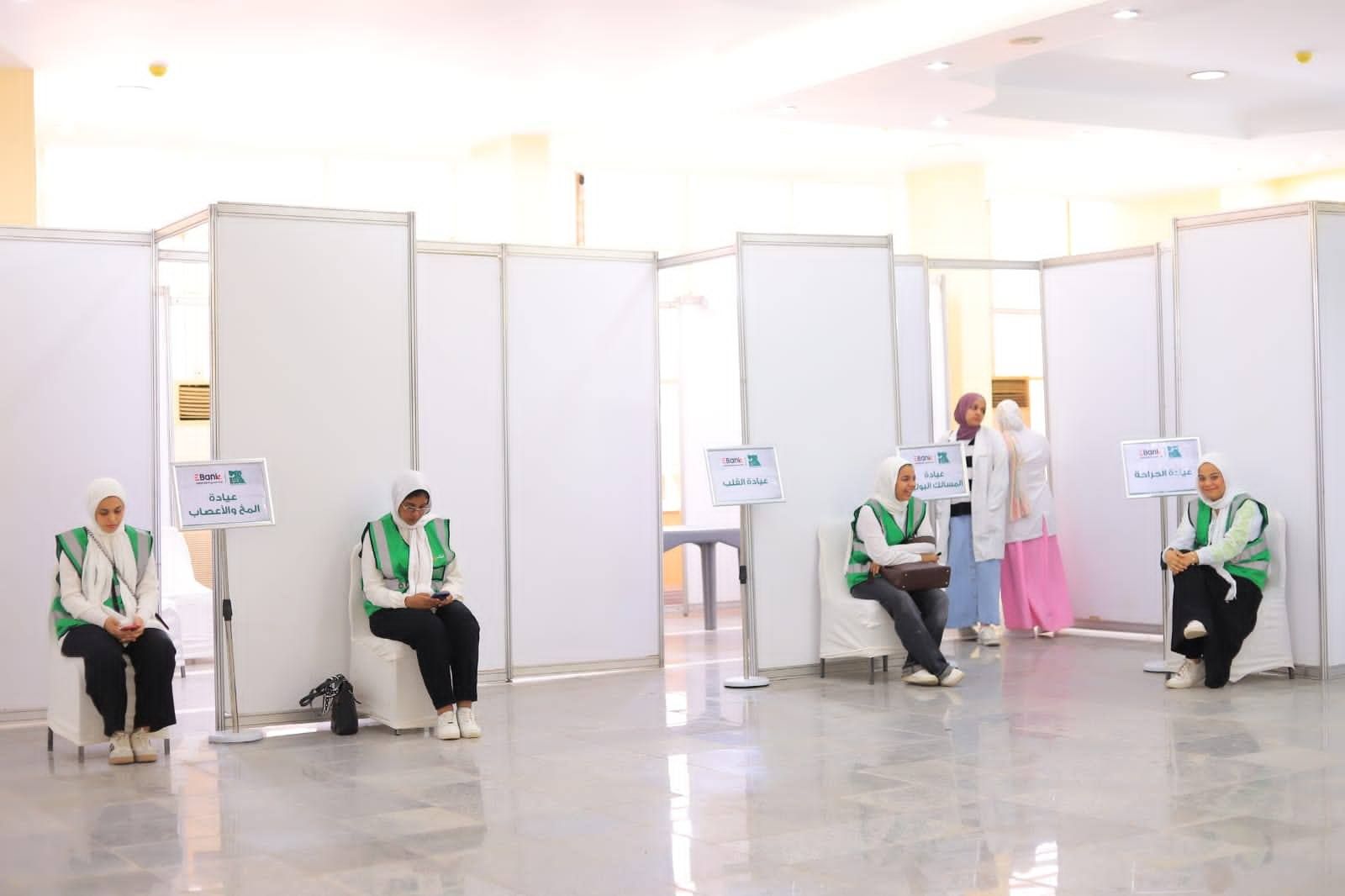 تجهيزات القافلة الطبية الكبرى لذوي الهمم في نادي سيتى كلوب تجهيزات القافلة الطبية الكبرى لذوي الهمم في نادي سيتى كلوب