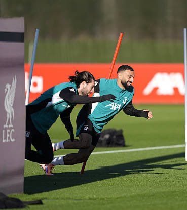 سرعة محمد صلاح في التدريبات سرعة محمد صلاح في التدريبات