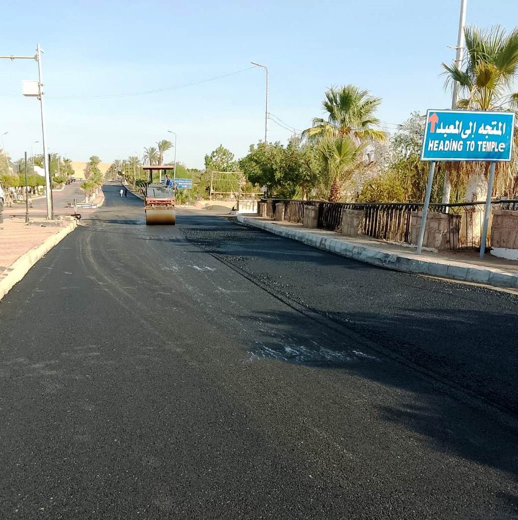 رصف الطريق المؤدي لمعبد ابو سمبل رصف الطريق المؤدي لمعبد ابو سمبل